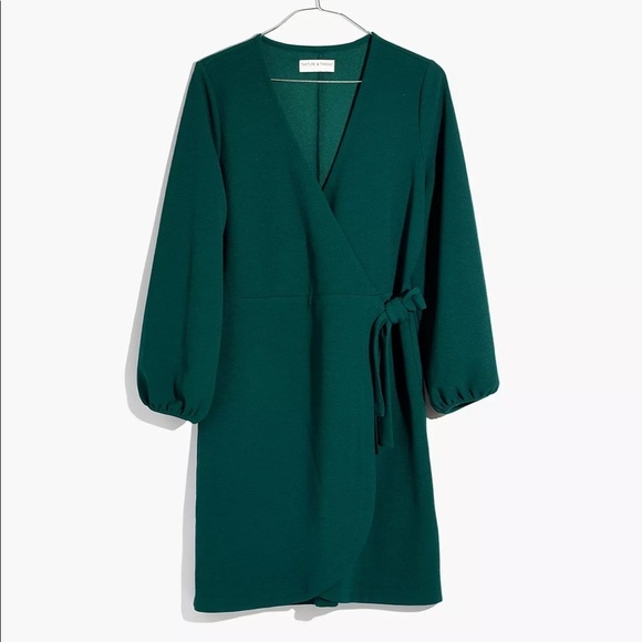 Texture and thread by MADEWELL Size S green cross over side tie dress - Picture 8 of 13